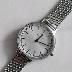 로만손 여성 메탈 시계 바로 사용 가능 깨끗