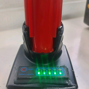 밀워키 M12 6.0Ah 배터리 충전기 세트