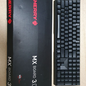 체리 MX BOARD 3.0S 적축 키보드 팝니다.