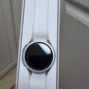 갤럭시 워치6 클래식 47mm 판매합니다