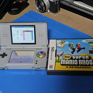 닌텐도 DS Lite (SNES 하우징)