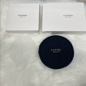샤넬 뷰티 파우치 새상품