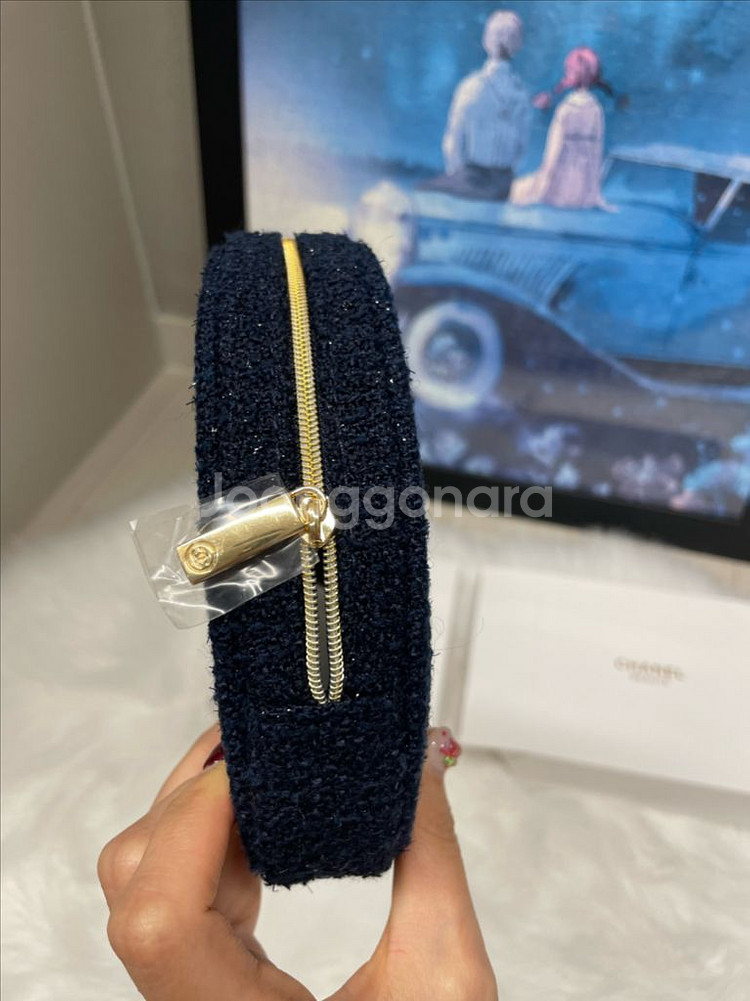 샤넬 뷰티 파우치 새상품--2