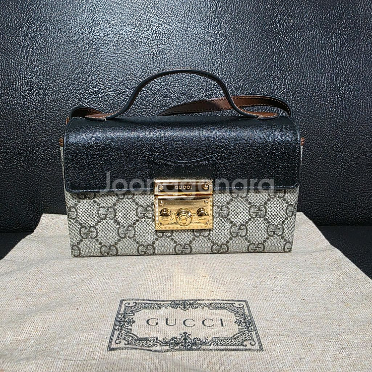 구찌 크로스백--0