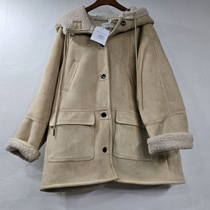 새상품) 무스탕 후드코트