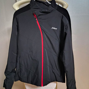 타이틀리스트 투어핏 경량방풍패딩(여성)