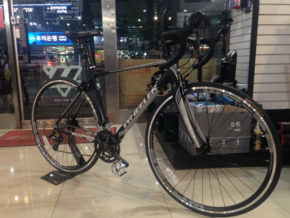 휠러 루트 1.3 소라 로드바이크 자전거 이미지