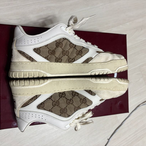 구찌 GG 패턴 스니커즈