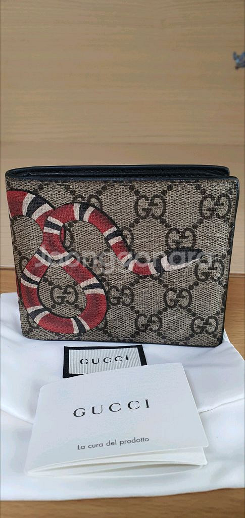 구찌 스네이크 반지갑 정품S급(감정O)프라다루이비통디올고야드샤넬셀린느보테가생로랑버버리발렌시아가--1