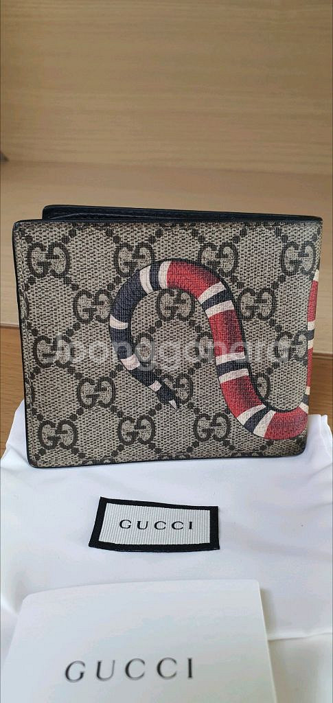 구찌 스네이크 반지갑 정품S급(감정O)프라다루이비통디올고야드샤넬셀린느보테가생로랑버버리발렌시아가--2