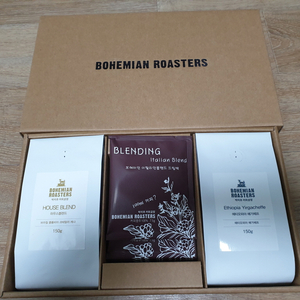 박이추 커피공장 보헤미안 커피 유나이트 로스터리 선물세트 원두커피 유나이티드 미개봉 새제품