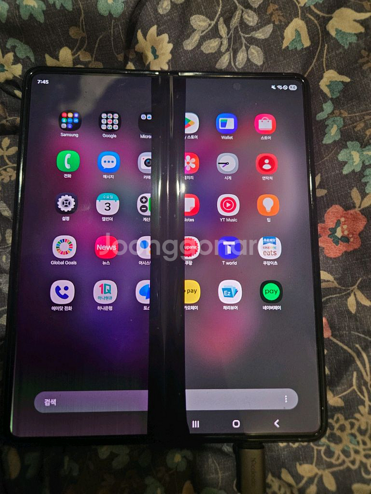 내부액정 파손된 폴드3 512 lgu+향 팝니다 선택약정 가능--2