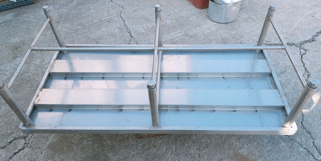 스테인레스 낮은 선반 , 화분대 이미지