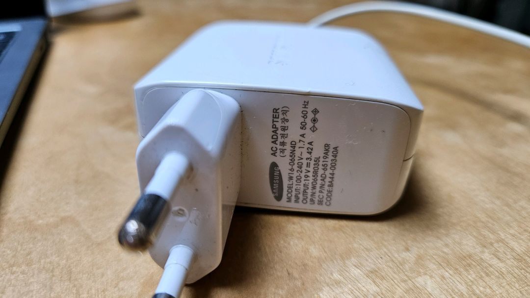 삼성 갤럭시북 이온 정품 65w 어댑터 w16-065n4d--3