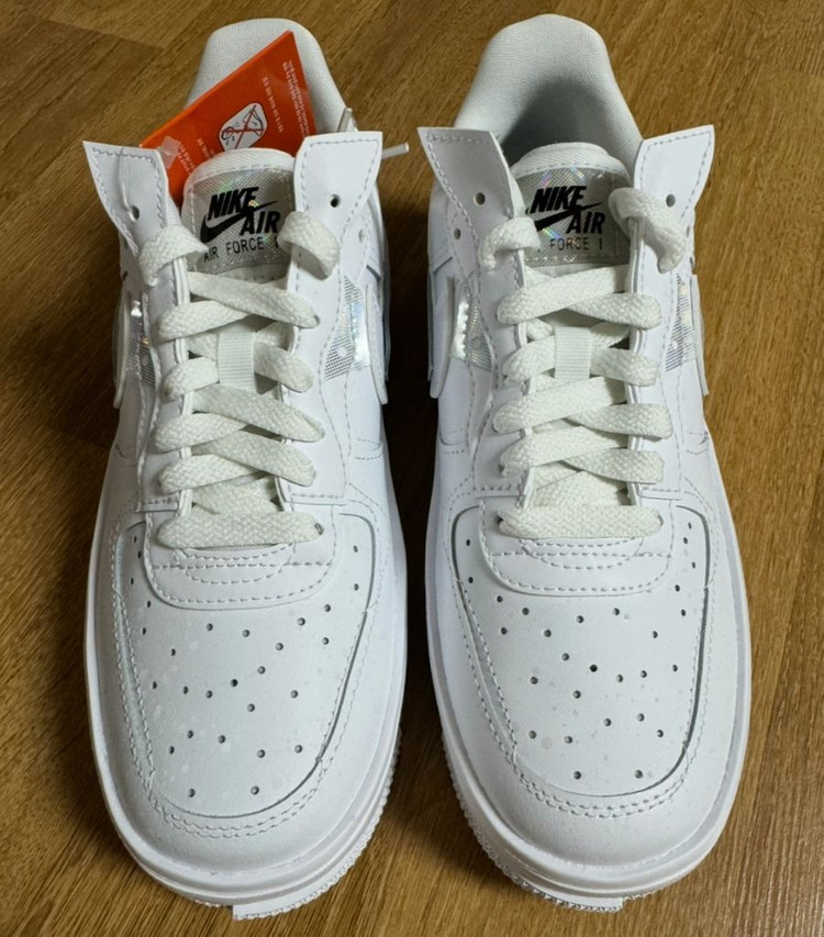 [230] 나이키 우먼 에어포스 폰탄카 펄 반짝이 운동화 이미지