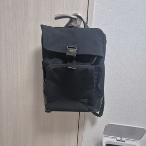 투미 해리슨 롤탑