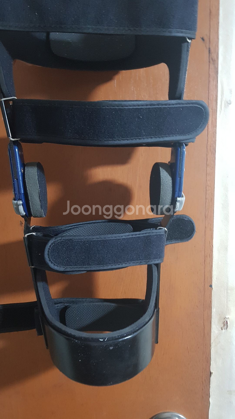 메디컬핏 문성보조기 각도조절 무릎보조기 십자 인대 보조기--2