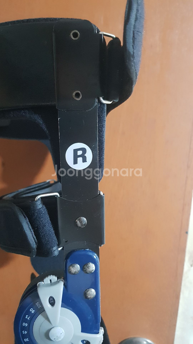 메디컬핏 문성보조기 각도조절 무릎보조기 십자 인대 보조기--5