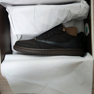 나이키 에어조던 1 스캇 벨벳 브라운