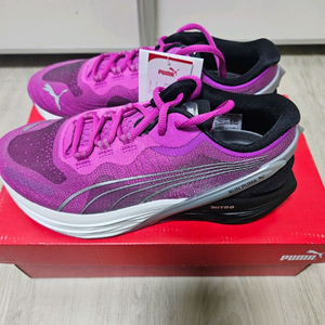 푸마 런xx 나이트로 여성 225 러닝화