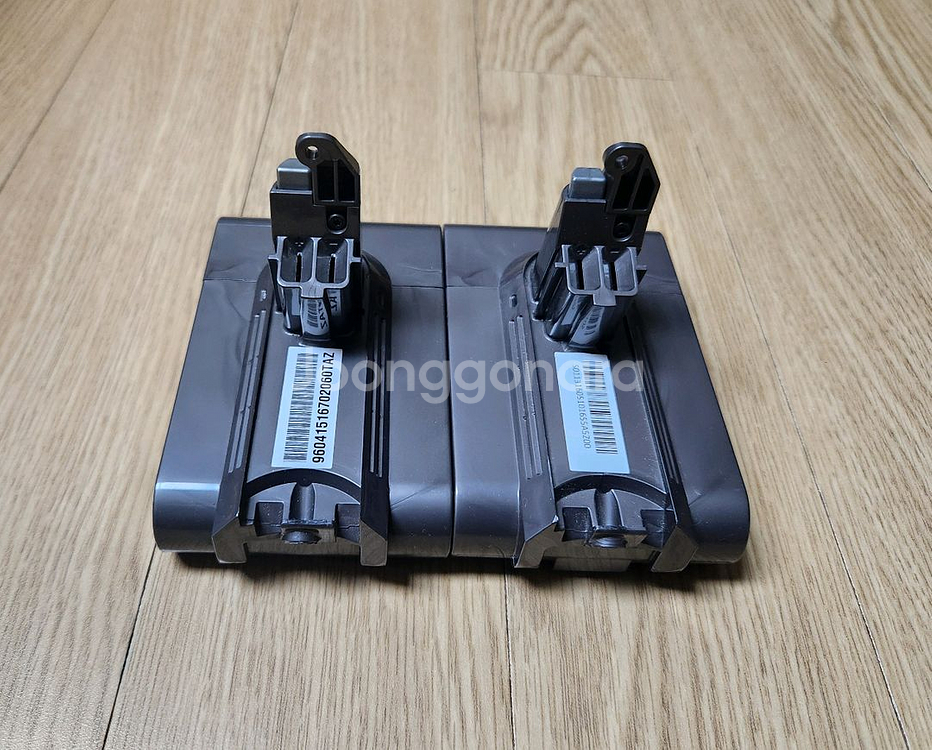 다이슨 v6 무선 청소기 방전 배터리 2개 일괄판매--0