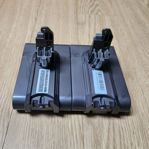 다이슨 v6 무선 청소기 방전 배터리 2개 일괄판매