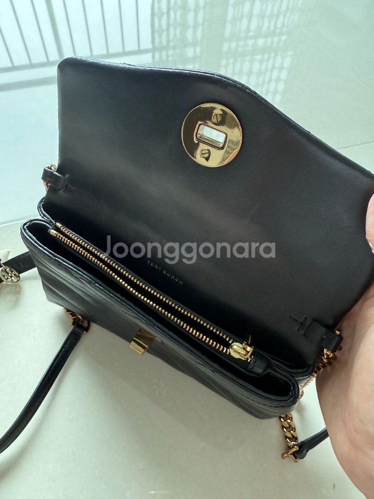 토리버치 핸드백(kira chevbon chain wallet) 정품--6