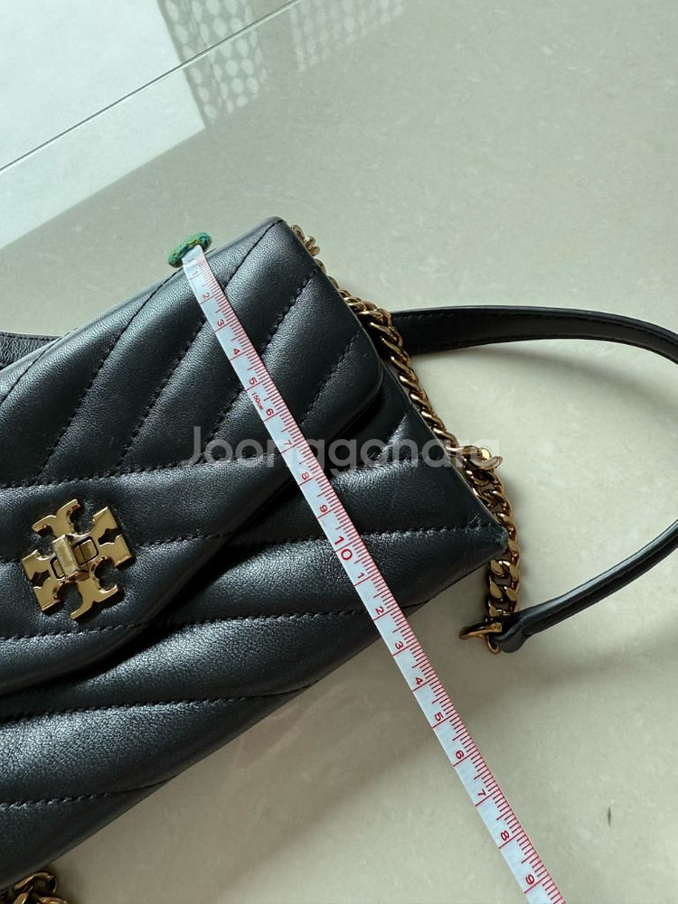 토리버치 핸드백(kira chevbon chain wallet) 정품--8