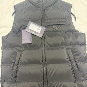 프라다/24fw SGJ191 패딩조끼/50