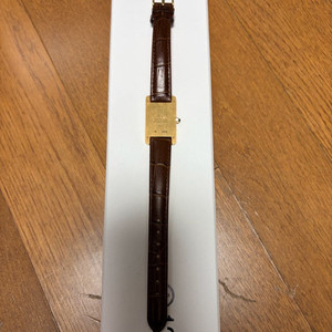 넘버링 1901 브라운 골드 미디움