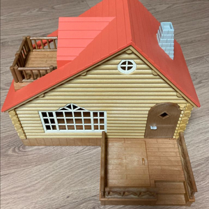 실바니안 바다가 보이는 통나무 오두막하우스