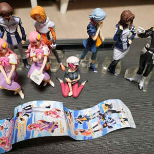 건담시드 데스티니 캐릭터즈4 피규어 8종 세트 팝니다