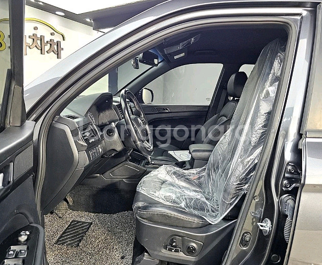 KG모빌리티 렉스턴 스포츠 칸 중고차할부 중고차리스--2