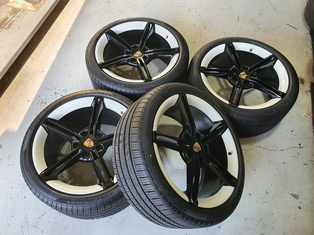 포르쉐 타이칸 터보S 미션E 21인치 순정품휠타이어 A급 한대분 판매 이미지