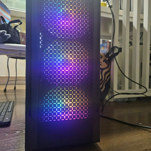 i5 10400 RTX 3050 데스크탑 팝니다