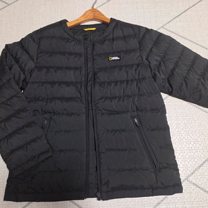 내셔널 지오그래픽 경량 패딩 140사이즈