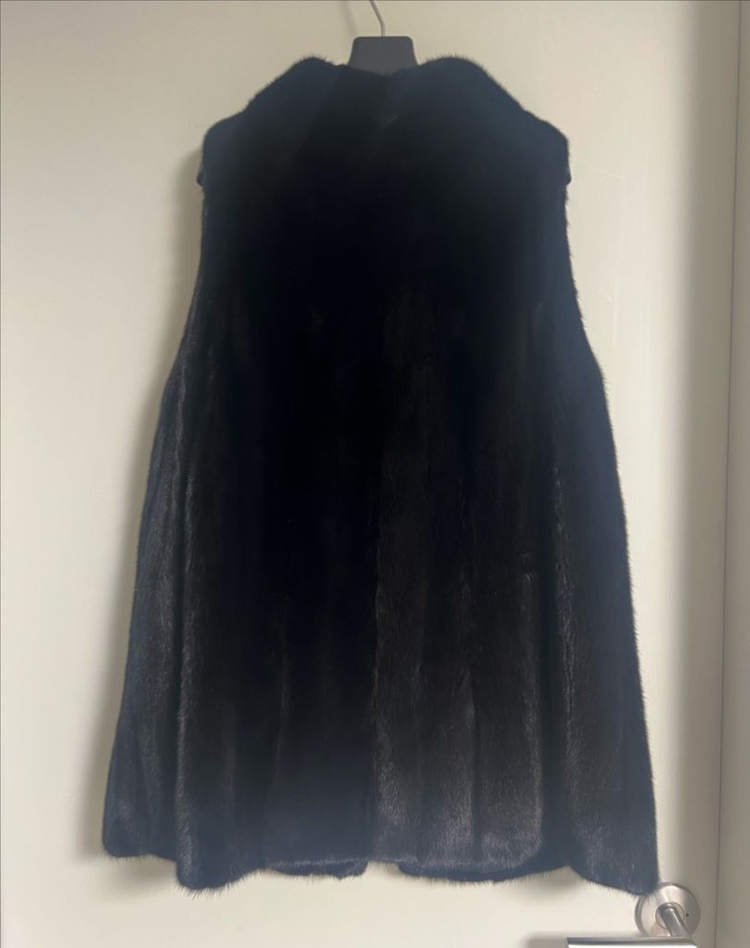 에눌가능 동우모피 밍크베스트 밍크코트 코펜하겐등급 밍크조끼--2