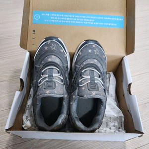 휠라 꾸미 키즈 운동화 210사이즈