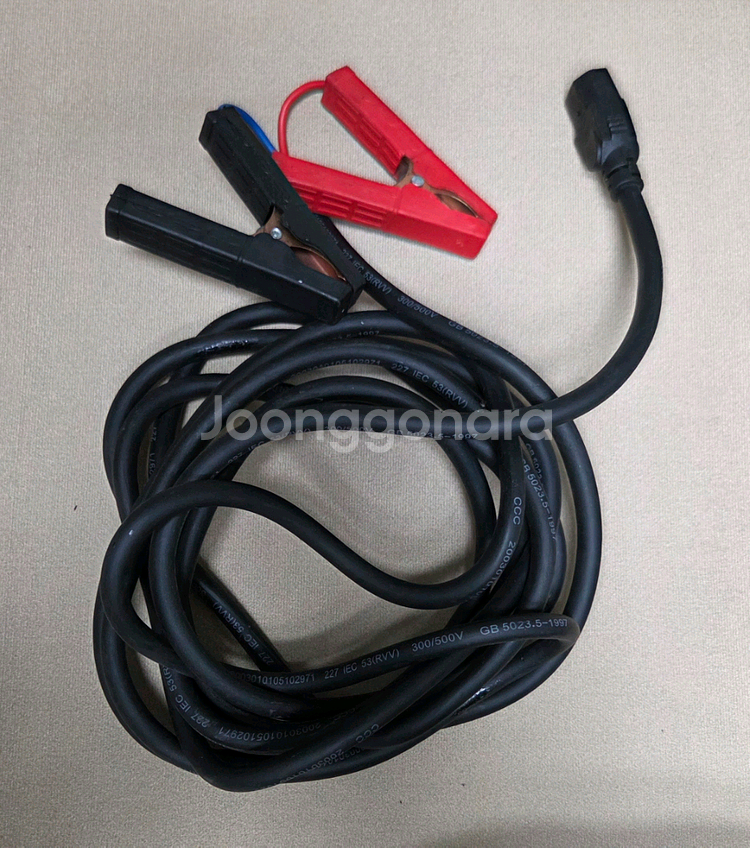 전원공급장치에 프러그를 연결해서 사용하는 점프선 케이블--0