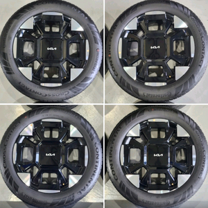 카니발 페이스리프트 19인치 임판휠타이어