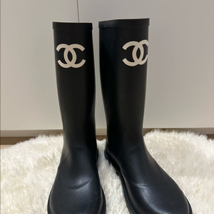 샤넬 레인부츠 블랙 37