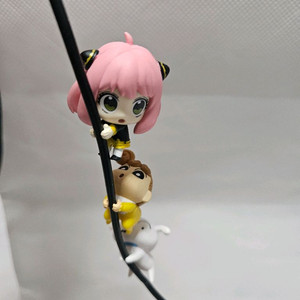 스파이패밀리 아냐 포저 허그코트 가챠 캡슐토이 짱구 짱아 흰둥이 전선