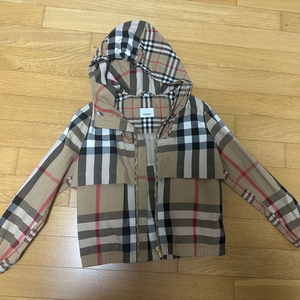 버버리 키즈 체크 후드 집업 자켓 (8y)
