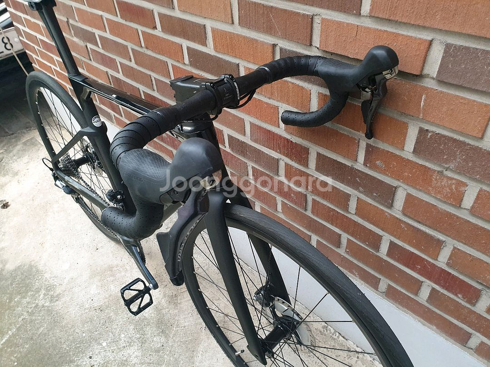 2021메리다 리액토5000 흑마 에어로 로드--1