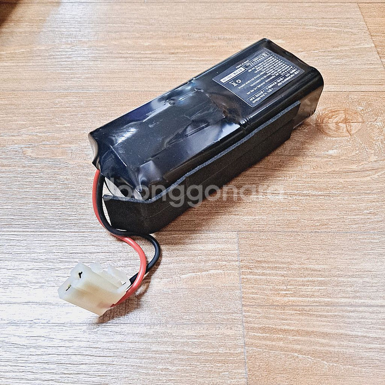 스윙8700 무선 물걸레청소기 정품 배터리 45분 FMCM18650F5Q--0