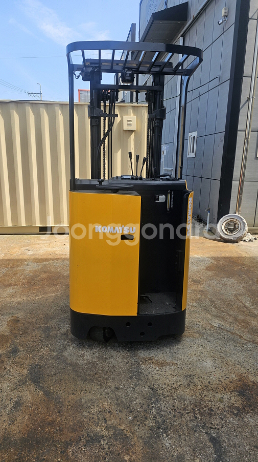 저렴한 코마츠 입식 1톤 전동지게차 3.7M인상 250만--1
