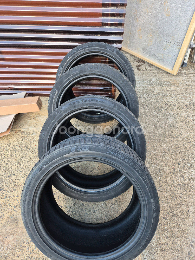 윈터 타이어 245 40 18 225 45 18--0