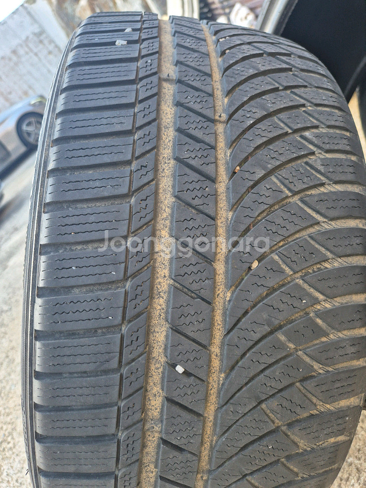 윈터 타이어 245 40 18 225 45 18--1