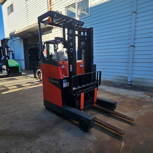 최신형 2018년식 토요타 8FBR14 입식 1.5톤 전동지게차 3M 680만