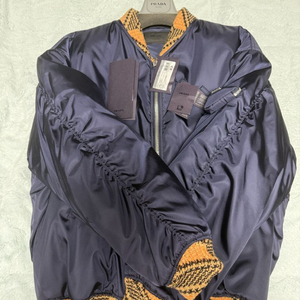 [M] 프라다 by 라프시몬스 컬렉션 리나일론 니트 봄버 네이비